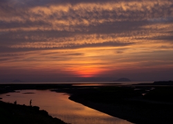夕暮れの空は刻々と