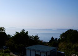 持て余す時間の空と海